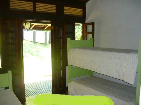  Clique aqui para ver as fotos da Casa de Praia em Guaecá, São Sebastião com 4 Dorm. 2 Suítes | CP-33