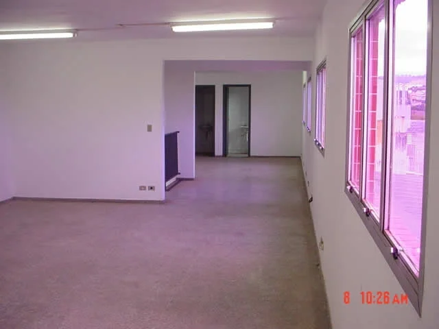 Galpão de 750m² de área construída em 1.200m² de terreno em Barueri