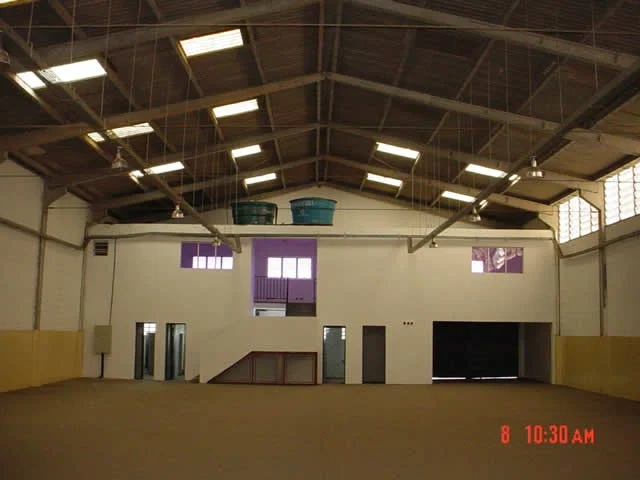 Galpão de 750m² de área construída em 1.200m² de terreno em Barueri