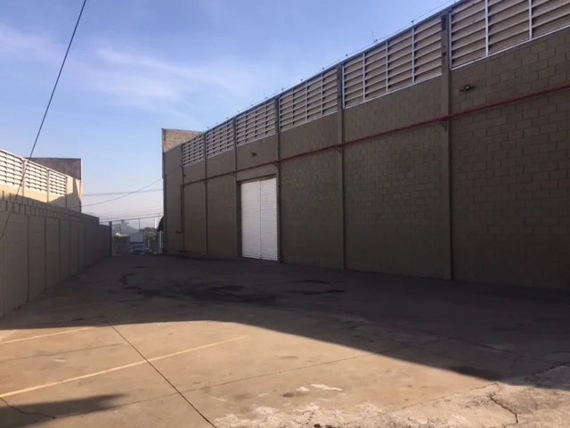Galpão de 750m² de área construída em 1.750m² de terreno em Barueri