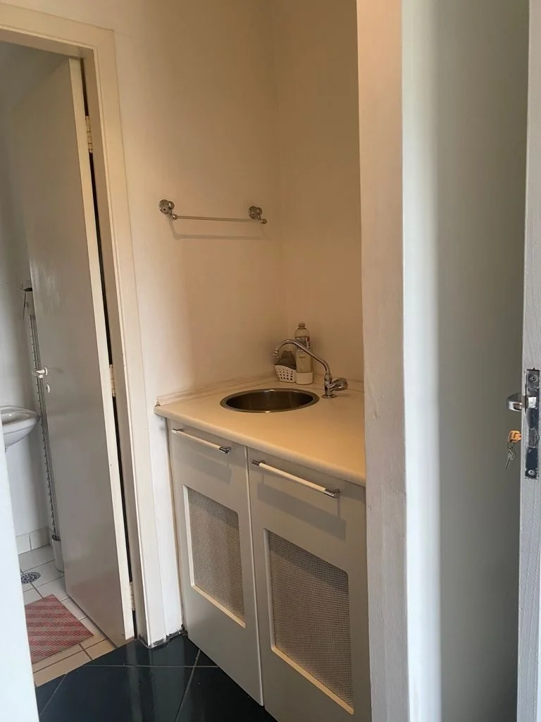 Sala comercial de 38m² no Edifício Metrópole Flat and Office Alphaville