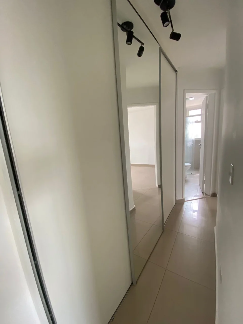 Apartamento na Alto da Lapa de 1 Dorm. e 1 vaga